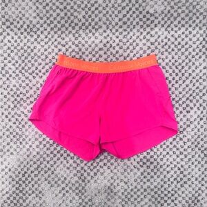 Outdoor Voices 2.5” Pink Shorts